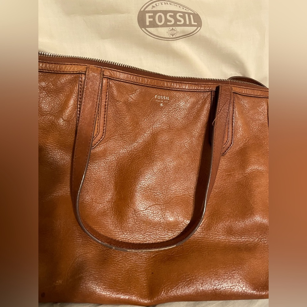 Fossil Tote